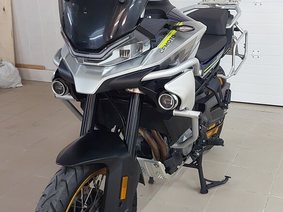 2023 CFMoto 800MT Touring, синий, 780000 рублей - вид 8