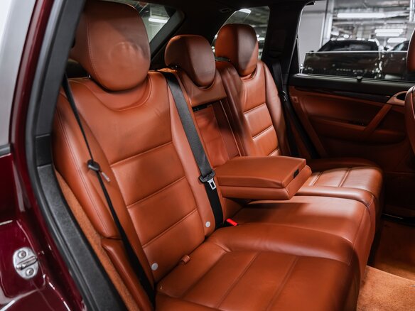 2007 Porsche Cayenne S I Рестайлинг (957), красный, 1800000 рублей - вид 12
