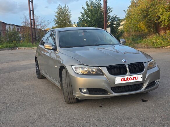 2009 BMW 3 серии 318i V (E90/E91/E92/E93) Рестайлинг, бежевый, 960000 рублей