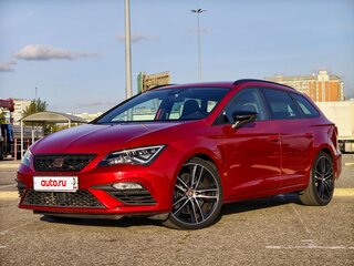 2018 SEAT Leon Cupra 300 7-speed III Рестайлинг, красный, 3400000 рублей, вид 1