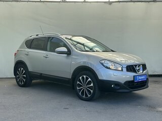 2011 Nissan Qashqai I Рестайлинг, серебристый, 1120000 рублей, вид 2