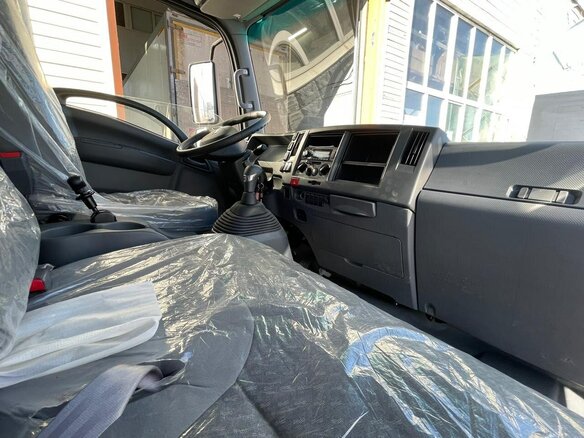 2024 Isuzu ELF KV100, белый, 4800000 рублей - вид 7