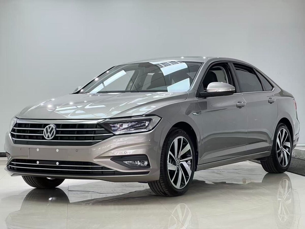 Открыть фотографии: Volkswagen Sagitar III