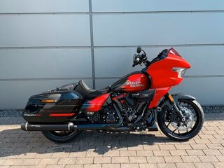 2026 Harley-Davidson Road Glide ST, красный, 6623000 рублей, вид 1