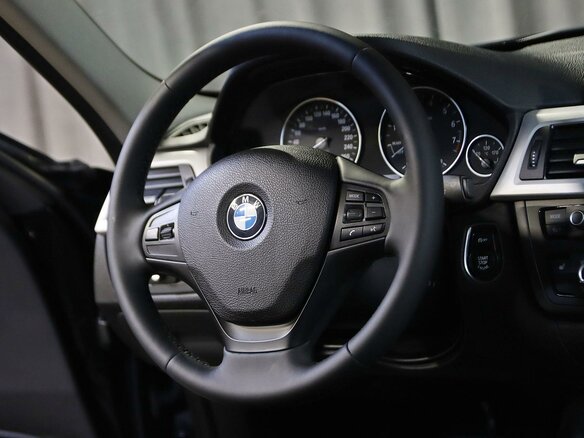 2013 BMW 3 серии 320i VI (F3x), чёрный - вид 8