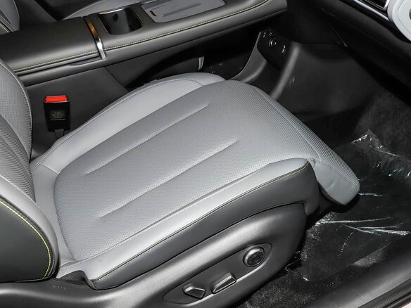 2026 Changan Qiyuan Q05 51.9 kWh II, серый, 2300000 рублей - вид 33