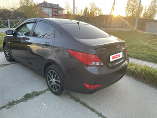 2015 Hyundai Solaris I Рестайлинг, коричневый, 950000 рублей, вид 5