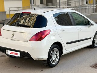 2011 Peugeot 308 I Рестайлинг, белый, 425000 рублей, вид 4