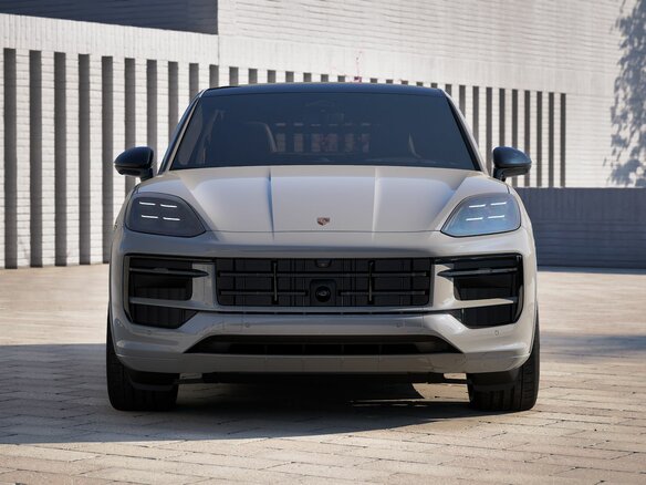 2026 Porsche Cayenne GTS Coupé III Рестайлинг, серый, 25955186 рублей - вид 6