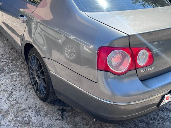 2005 Volkswagen Passat B6, серый, 660000 рублей - вид 18