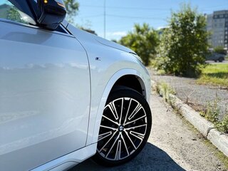 2023 BMW X1 Long 20Li sDrive III (U11/U12), белый, 2985000 рублей, вид 4