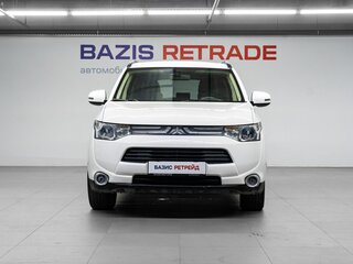 2012 Mitsubishi Outlander III, белый, 1579000 рублей, вид 2