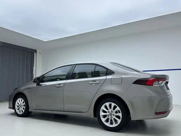 2022 Toyota Corolla XII (E210), серый, 1659017 рублей - вид 3