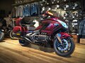2025 Honda GL 1800 Gold Wing, пурпурный, 3690000 рублей