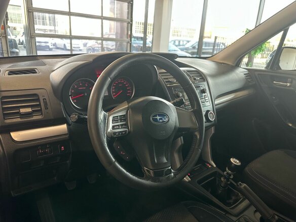 2014 Subaru Forester IV, синий, 1316000 рублей - вид 16