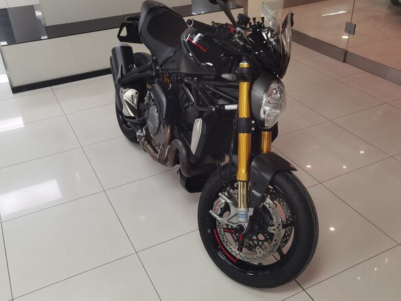 2020 Ducati Monster 1200, чёрный, 1290000 рублей