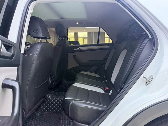 2023 Volkswagen T-Roc I (China Market), белый, 2220000 рублей - вид 10