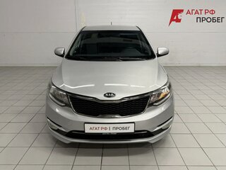 2016 Kia Rio III Рестайлинг, серебристый, 1080000 рублей, вид 2