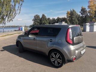 2014 Kia Soul II, серый, 990000 рублей, вид 4