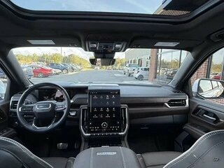 2026 GMC Yukon V Рестайлинг, белый, 16490000 рублей, вид 4