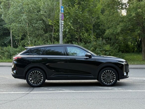 2023 Exeed RX (Yaoguang), чёрный, 3150000 рублей - вид 3