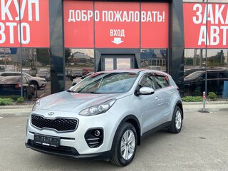 2018 Kia Sportage IV Рестайлинг, серебристый, 2100000 рублей, вид 1