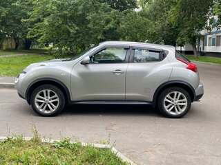 2014 Nissan Juke I, серебристый, 945000 рублей, вид 4