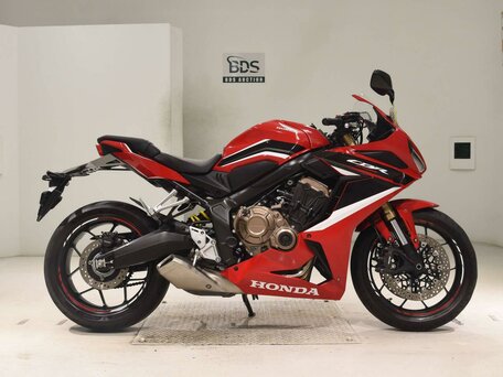 2021 Honda CBR 650R, красный, 977000 рублей, вид 2