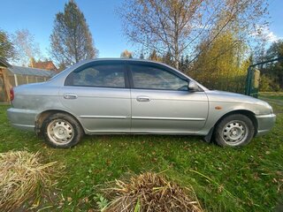 2007 Kia Spectra I Рестайлинг 2, серебристый, 300000 рублей, вид 3