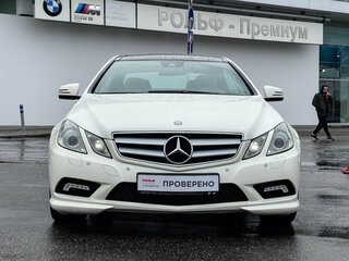 2010 Mercedes-Benz E-Класс 250 5G-Tronic IV (W212, S212, C207), белый, 1598000 рублей, вид 2