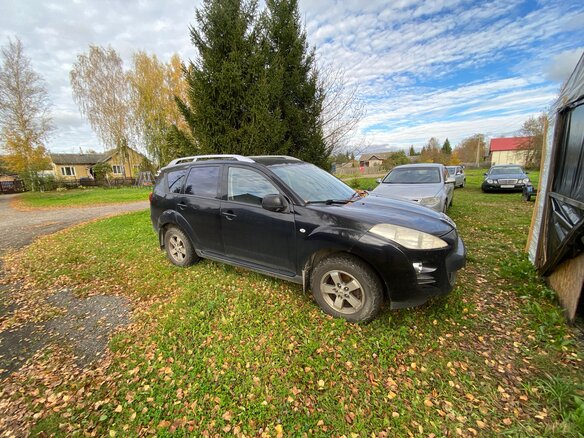 2008 Peugeot 4007, чёрный, 800000 рублей - вид 2