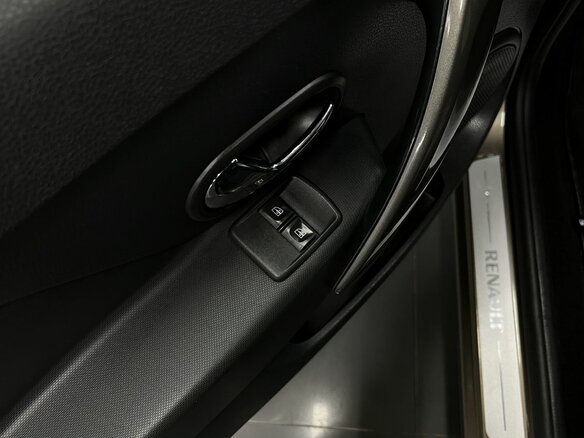 2019 Renault Logan II Рестайлинг, коричневый, 1040000 рублей - вид 19