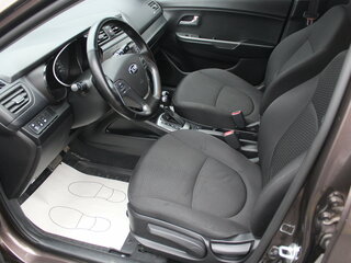2017 Kia Rio III Рестайлинг, коричневый, 1000000 рублей, вид 5