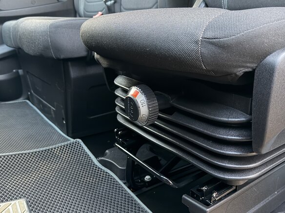 2023 Iveco Daily, серый, 4900000 рублей - вид 15