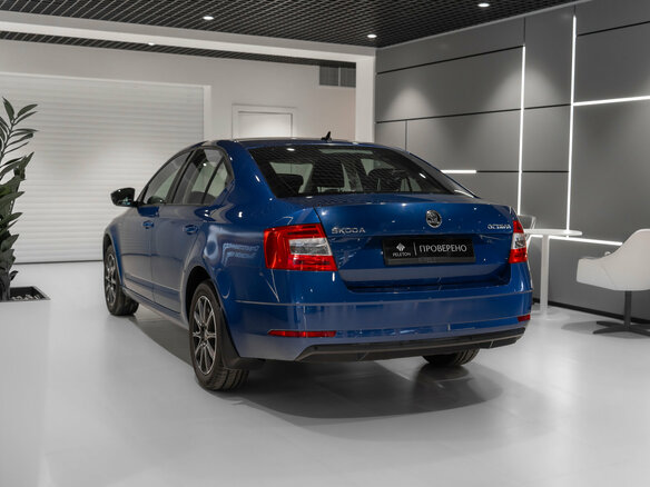 2018 Skoda Octavia III (A7) Рестайлинг, синий - вид 5