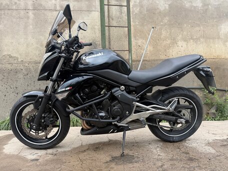 2011 Kawasaki ER-6N, чёрный, 630000 рублей, вид 2