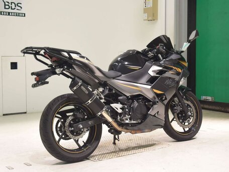 2022 Kawasaki Ninja 400, чёрный, 747000 рублей, вид 5