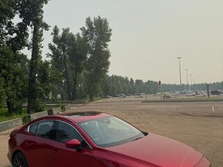 2020 Mazda 3 IV (BP), красный, 2150000 рублей, вид 2