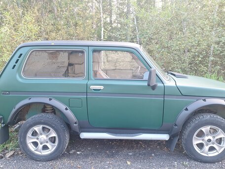 1999 Lada (ВАЗ) 2121 (4x4) I Рестайлинг, зелёный, 270000 рублей, вид 3