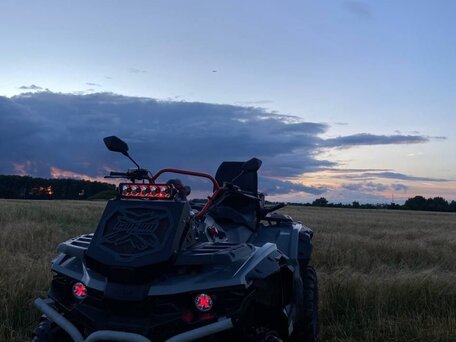 2024 Stels ATV-650 Guepard ST, серый, 900000 рублей, вид 1