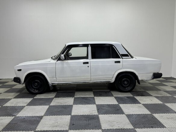 2007 Lada (ВАЗ) 2107, белый, 150000 рублей - вид 7