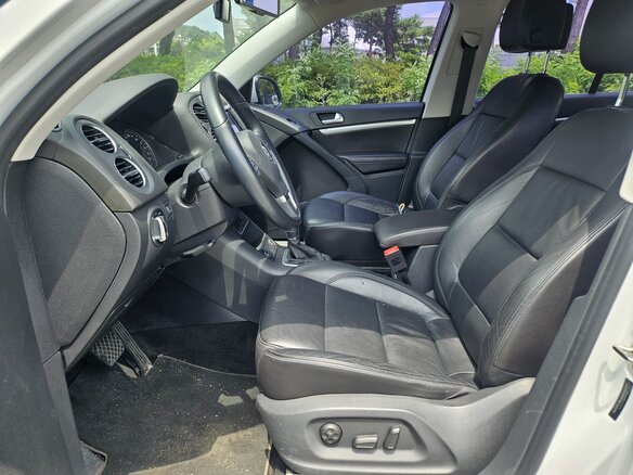 2014 Volkswagen Tiguan I Рестайлинг, белый, 1550000 рублей - вид 10