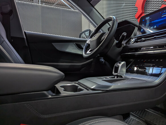 2023 Chery Tiggo 4 Pro I, серебристый - вид 27