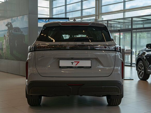 2026 Tenet T7, серый, 2985000 рублей - вид 5