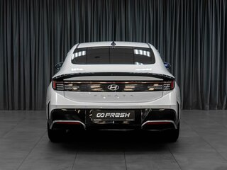 2023 Hyundai Sonata VIII (DN8) Рестайлинг, белый, 3859000 рублей, вид 4