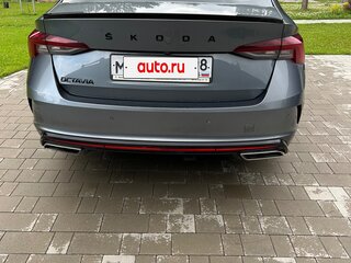 2021 Skoda Octavia IV (A8), серый, 1600000 рублей, вид 4