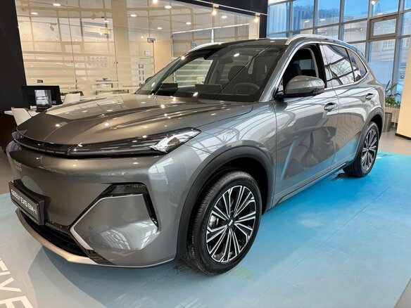 2026 Geely EX5 Гибрид EM-R, серый