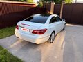 2011 Mercedes-Benz E-Класс 250 5G-Tronic IV (W212, S212, C207), белый - вид 5