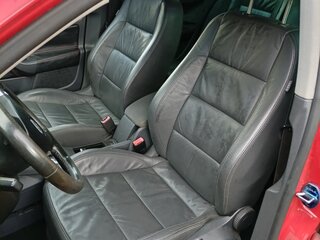 2008 Volkswagen Golf V, красный, 430000 рублей, вид 3