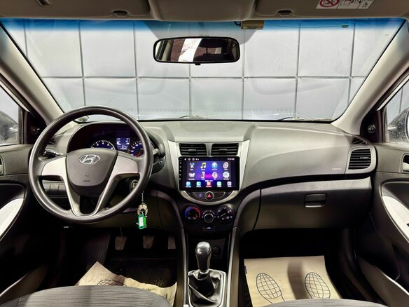 2016 Hyundai Solaris I Рестайлинг, белый, 799000 рублей - вид 15